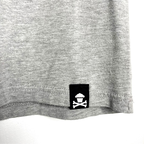 JOHNNY CUPCAKES STEPH CURRY Big Kid MVP Golden State Warriors #30 Graphic Tee - Picture 5 of 12